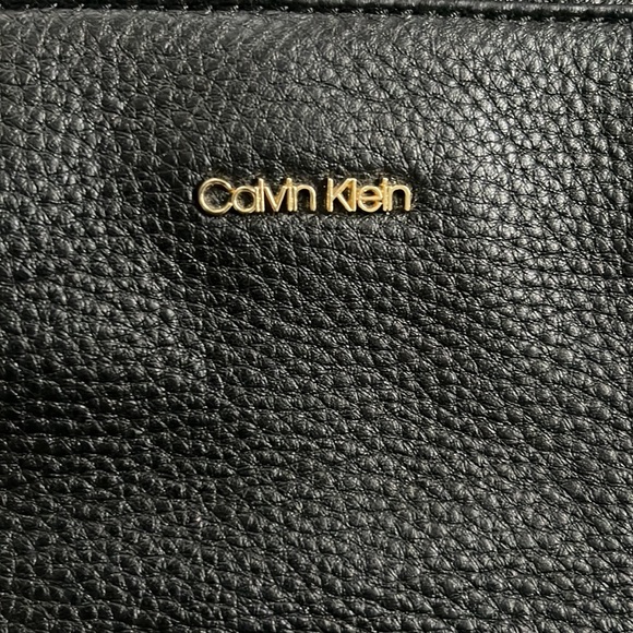 Calvin Klein Black Leather Purse with built in wallet - Picture 2 of 8